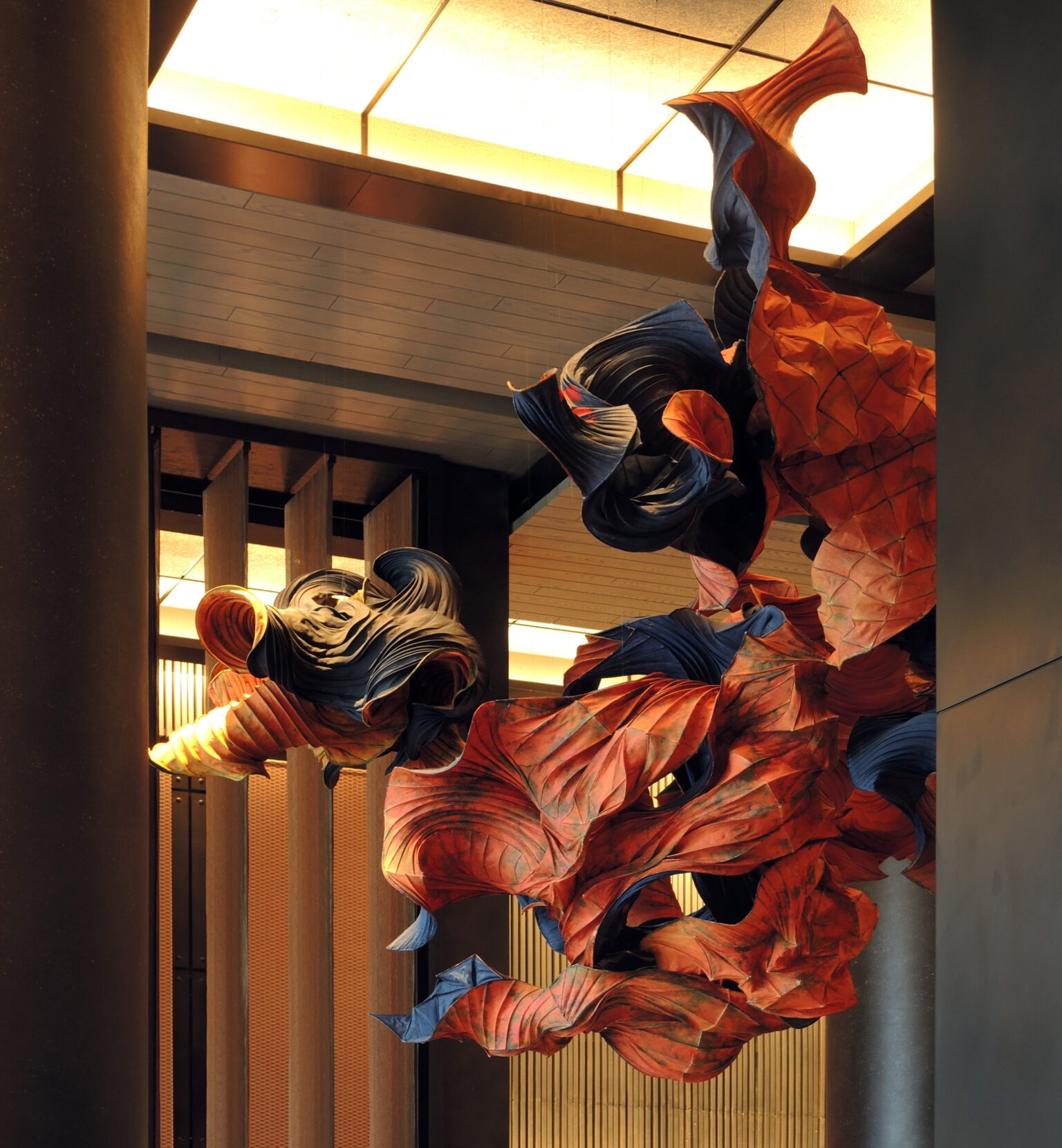 Sculpture and Heavy Mirrors